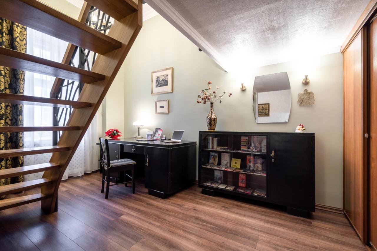 Classic Apartments In Old Town 탈린 외부 사진