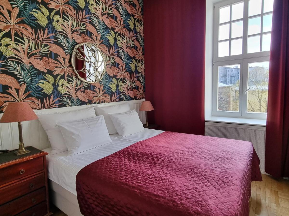 Classic Apartments In Old Town 탈린 외부 사진